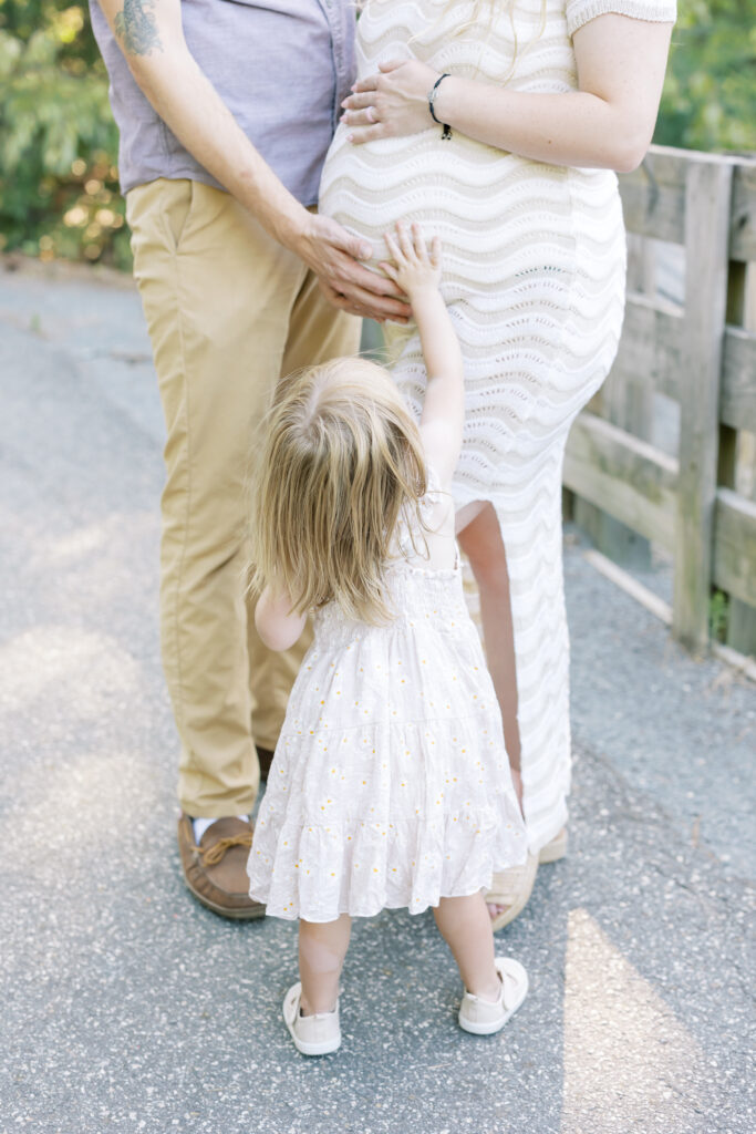 Little Mulberry Park Maternity Session